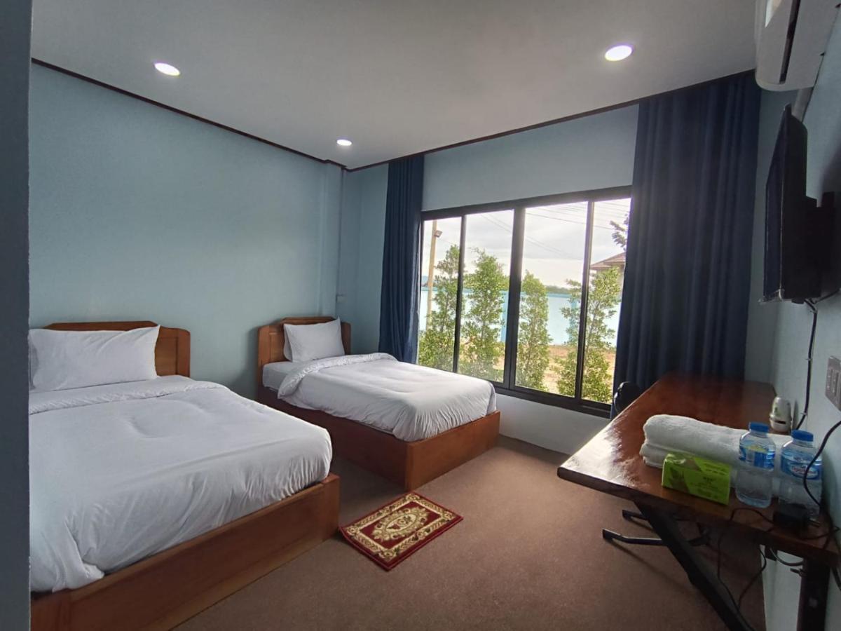 ເຮືອນພັກບີວີ Hotel Ban Thongchai-Tai Exterior foto